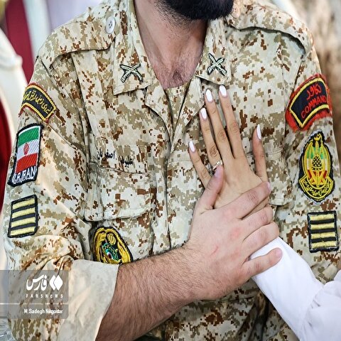 تصاویر: جشن ازدواج ۲۵۴ سرباز وظیفه