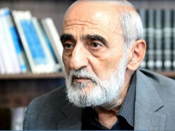 شریعتمداری: در جریان آشوب و اغتشاش، چگونه میتوان فریبخورده و مزدور را از یکدیگر تشخیص داد؟ / مگر حافظان امنیت علم غیب دارند؟ / این، موضوعی است که بعد از دستگیری باید مورد رسیدگی قرار گیرد / تفکیک اغتشاشگران به فریبخورده، دیوانه، هیجانزده، مزدور، منافق و آشوبگر، تفکیکی هوشمندانه و مردمدوستانه است شریعتمداری: در جریان آشوب و اغتشاش، چگونه میتوان فریبخورده و مزدور را از یکدیگر تشخیص داد؟ / مگر حافظان امنیت علم غیب دارند؟ / این، موضوعی است که بعد از دستگیری باید مورد رسیدگی قرار گیرد / تفکیک اغتشاشگران به فریبخورده، دیوانه، هیجانزده، مزدور، منافق و آشوبگر، تفکیکی هوشمندانه و مردمدوستانه است