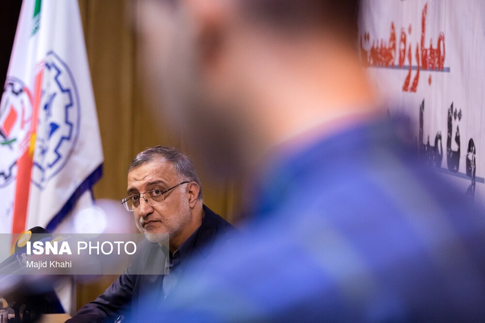 تصاویر: حضور علیرضا زاکانی در دانشگاه شریف