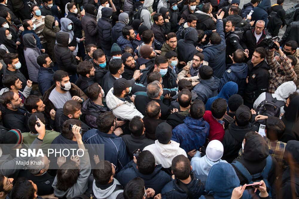 تصاویر: حضور علیرضا زاکانی در دانشگاه شریف