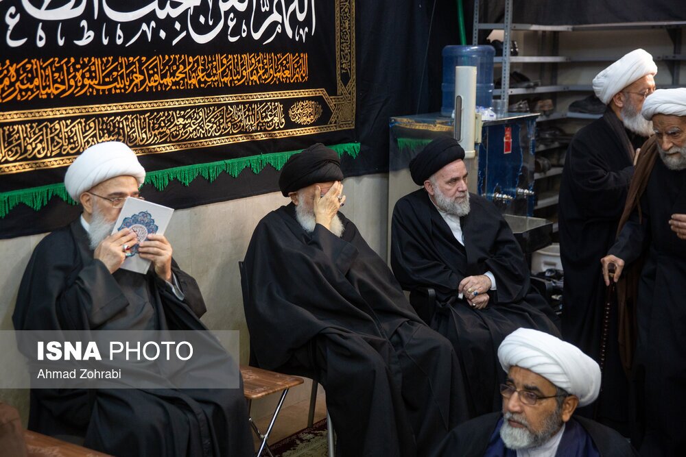 تصاویر: حضور علما و روحانیون برای عرض تسلیت رحلت آیت الله روحانی - قم