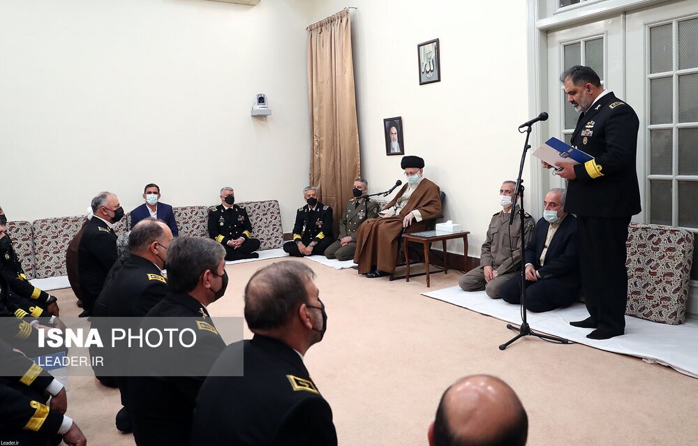 تصاویر: دیدار تعدادی از فرماندهان نیروی دریایی ارتش با مقام معظم رهبری