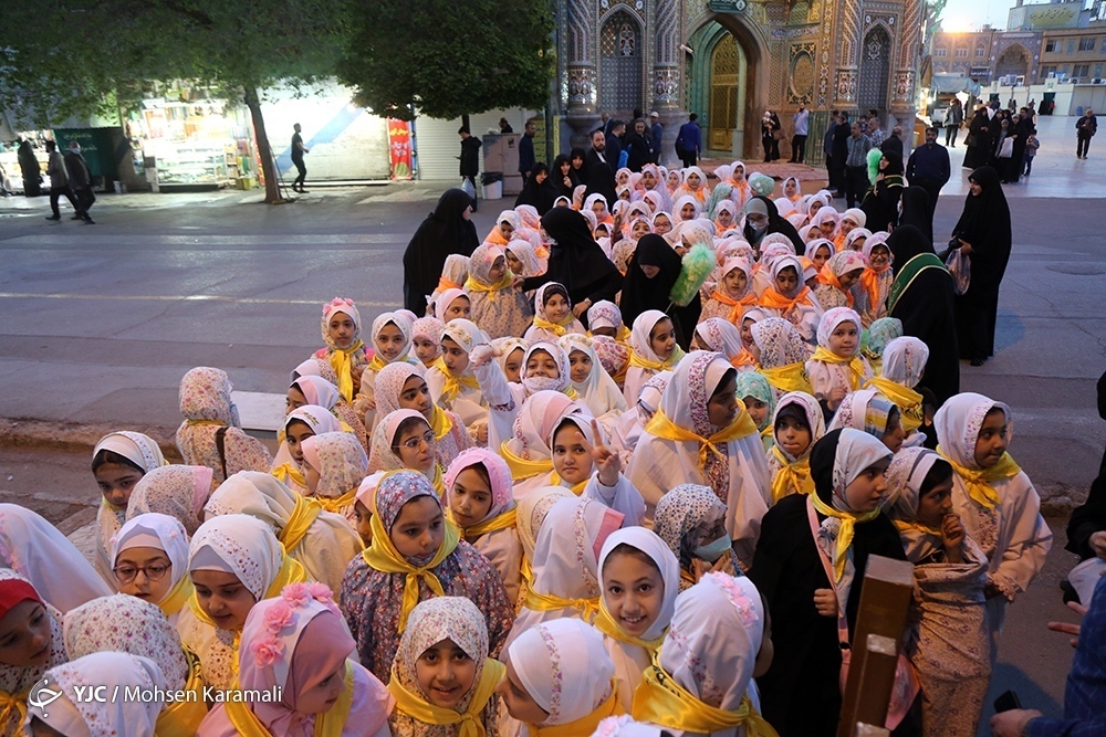 تصاویر: جشن روزه اولی‌ها در حرم حضرت معصومه (س)