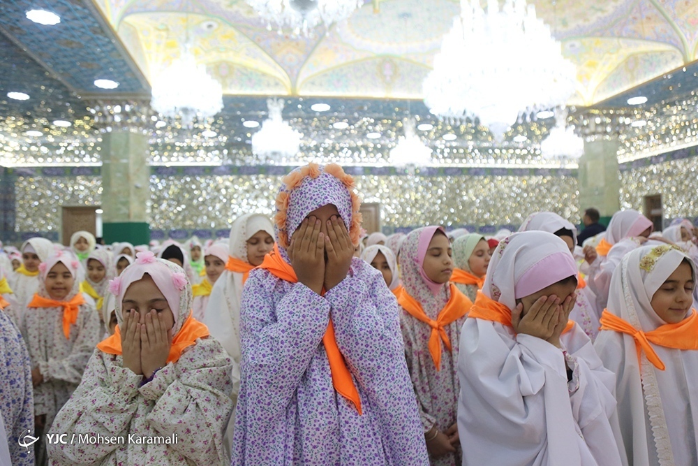 تصاویر: جشن روزه اولی‌ها در حرم حضرت معصومه (س)