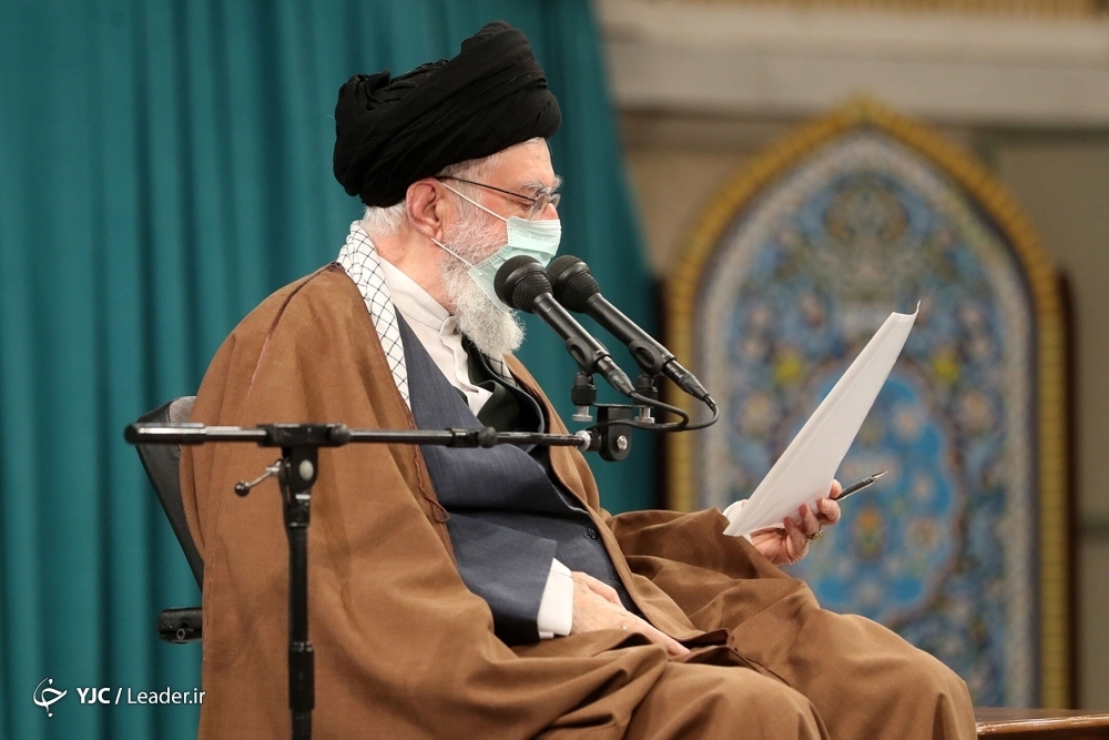 تصاویر: دیدار جمعی از دانشجویان و تشکل های دانشجویی با مقام معظم رهبری