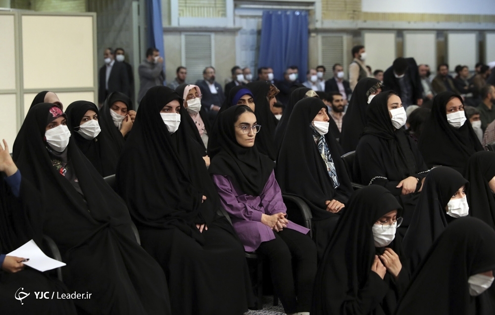 تصاویر: دیدار جمعی از دانشجویان و تشکل های دانشجویی با مقام معظم رهبری