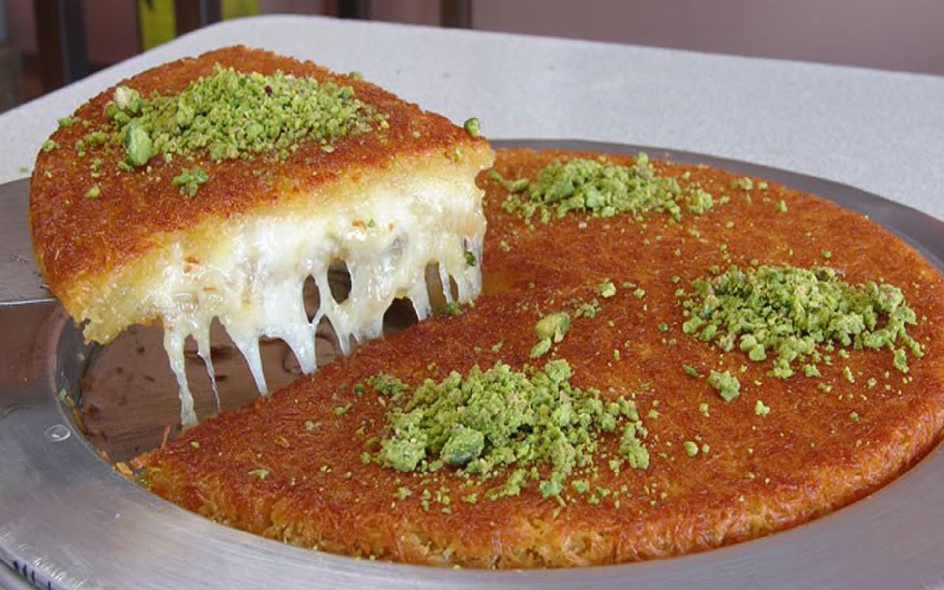 ۱۰ دسر عربی ساده و خوشمزه برای ماه رمضان ۱۰ دسر عربی ساده و خوشمزه برای ماه رمضان