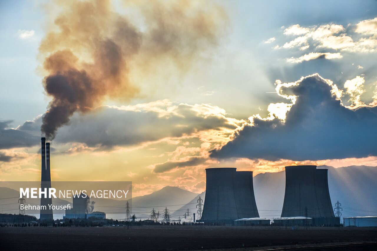 تصاویر: مازوت سوزی نیروگاه اراک