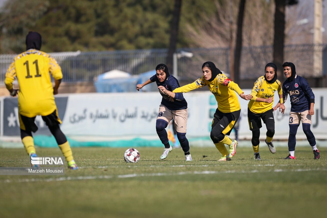 تصاویر: لیگ برتر فوتبال بانوان؛ «سپاهان» و «خاتون بم»