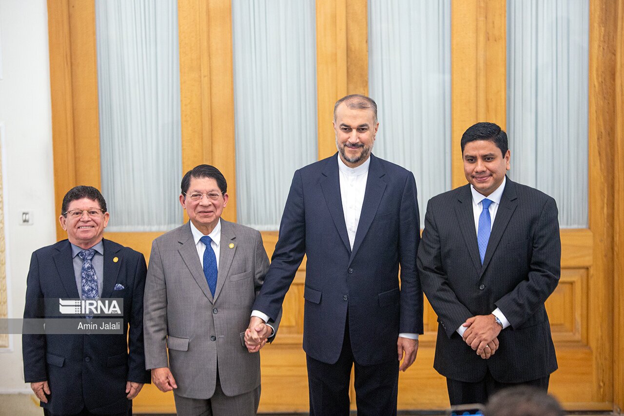 تصاویر: دیدارهای وزیر خارجه