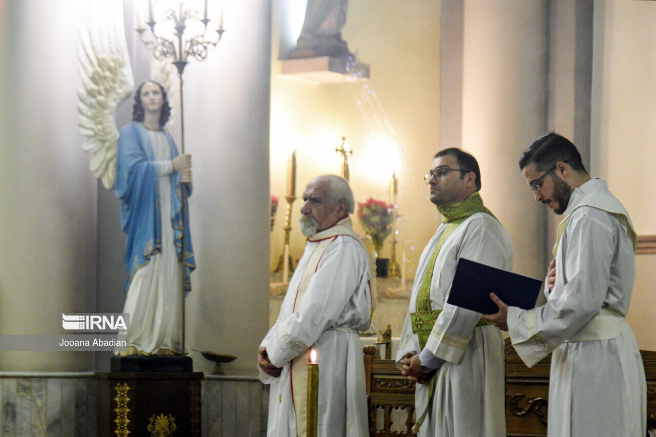 تصاویر: مراسم میلاد مسیح (ع)