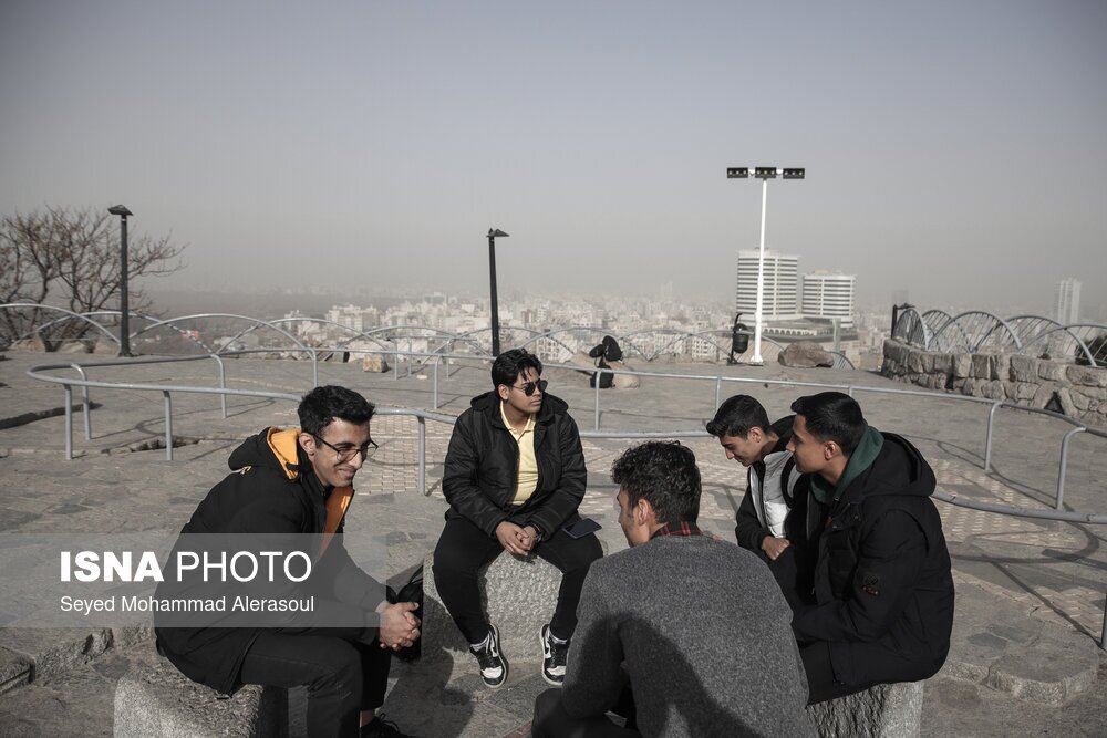 تصاویر: مشهد در آلوده‌ترین روز سال