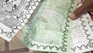 ویدیو / واکنش نیما نکیسا به پیدا شدن کاغذ و دست‌نوشته‌های عجیب در رختکن پرسپولیس