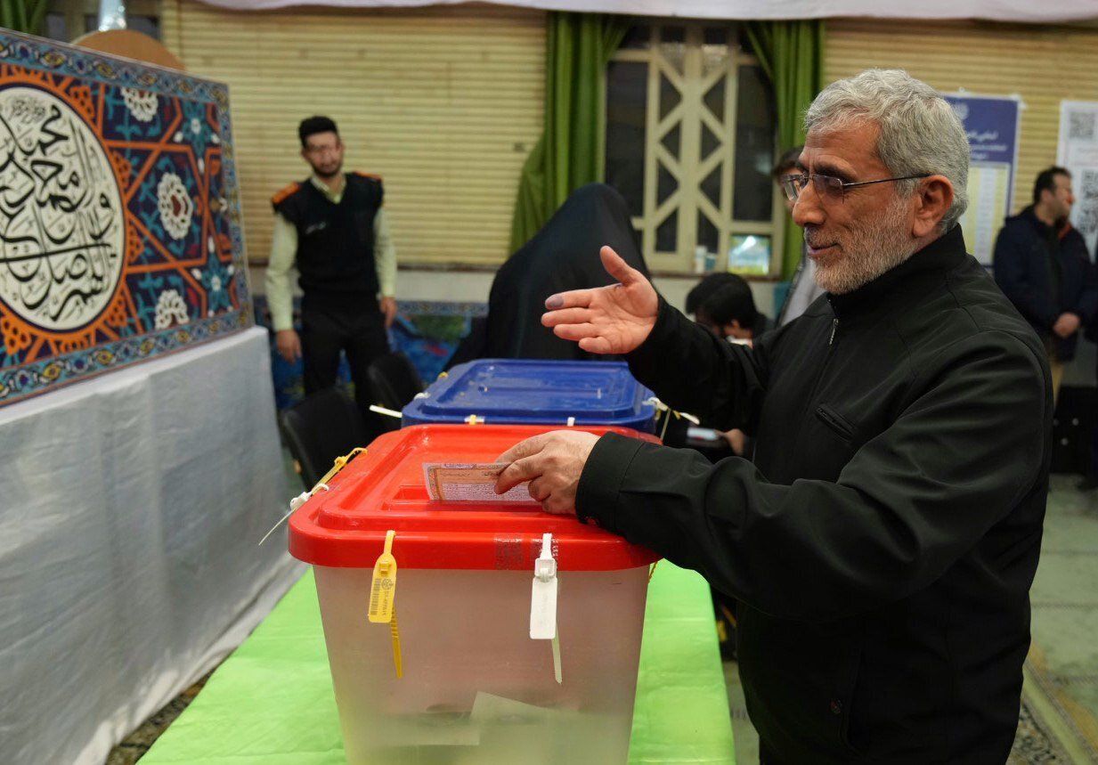 حضور سردار قاآنی پای صندوق رای‌