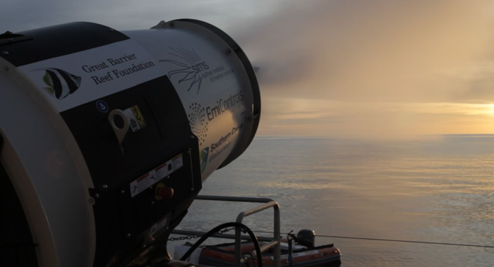 4 فناوری پیشرفته برای معکوس کردن گرمایش جهانی؛ از مدفوع نهنگ تا ابر درخشان