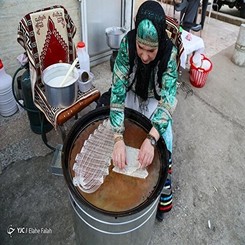 تصاویر: جشنواره رشته و خشکار در صومعه سرا