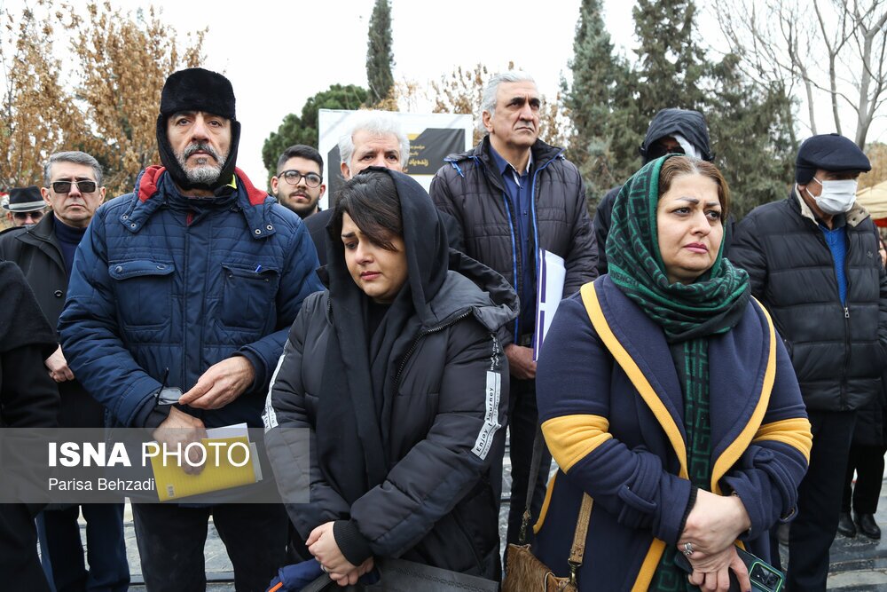 تصاویر: مراسم تشییع پیکر پردیس افکاری