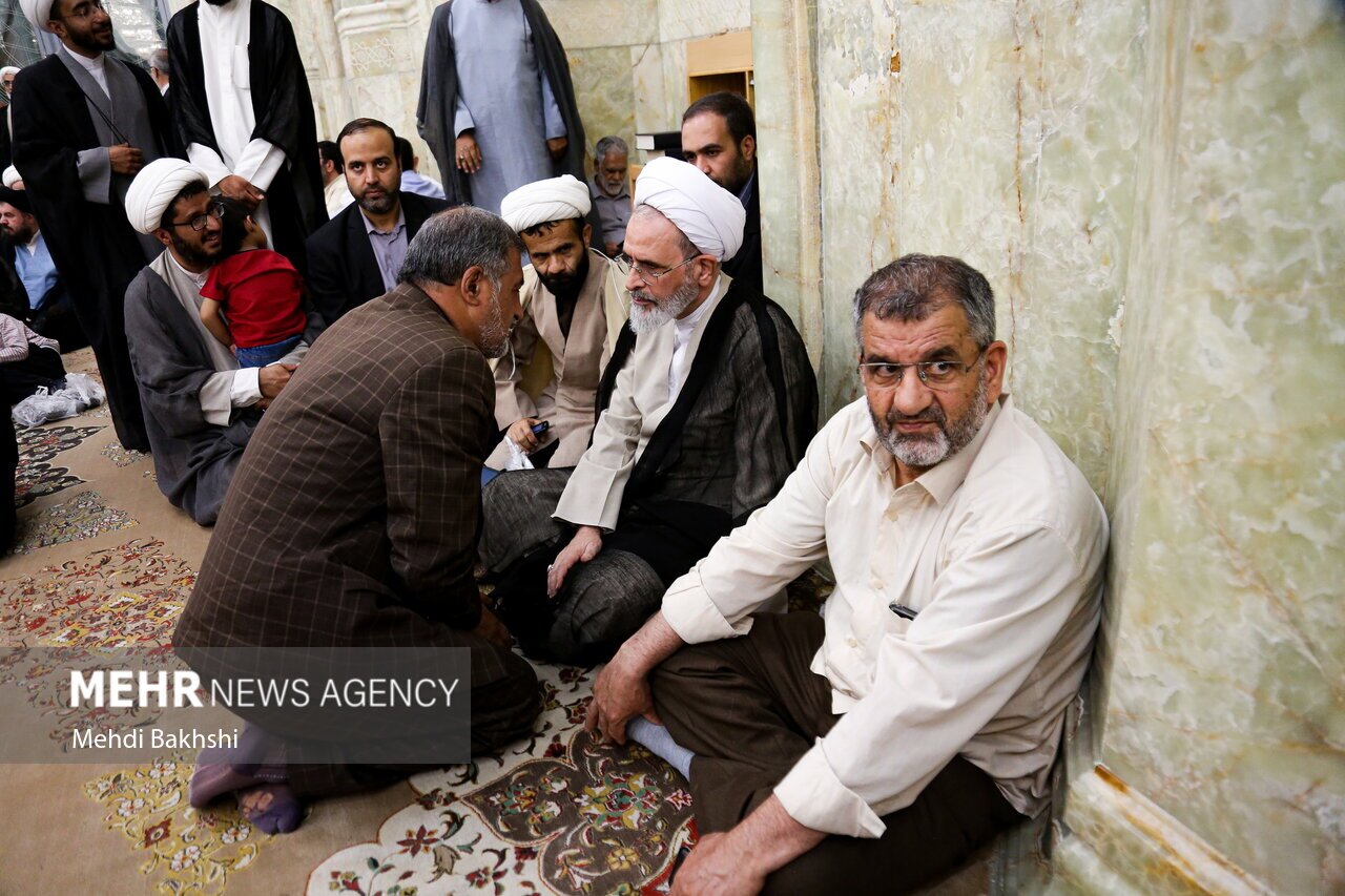 تصاویر: بزرگداشت آیت الله سلیمانی در مسجد اعظم قم