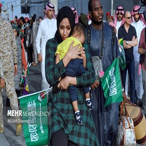 تصاویر: خروج اتباع از کشور سودان