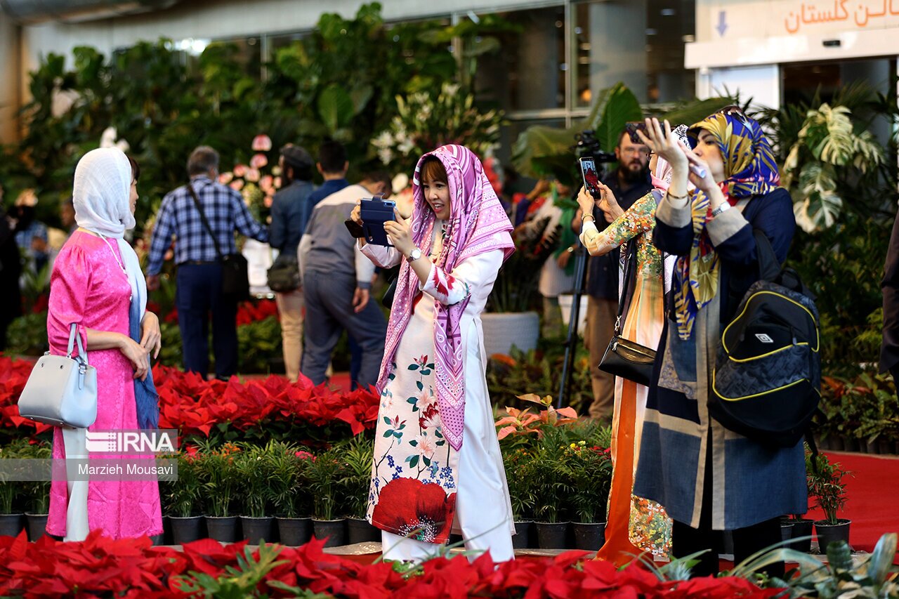 تصاویر: نوزدهمین نمایشگاه گل و گیاه تهران