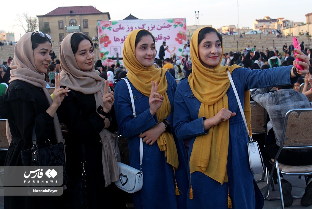 تصاویر: جشن ملی «دوقلوها و چندقلوها» در زنجان