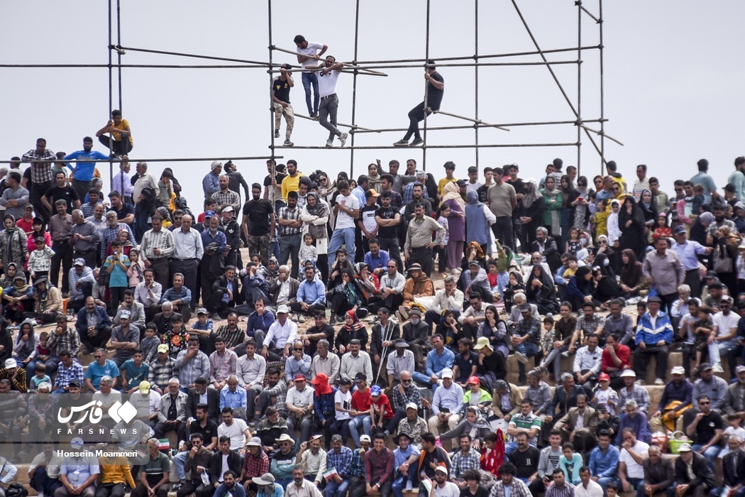 تصاویر: مسابقات «کشتی با چوخه» اسفراین