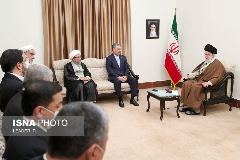 تصاویر: دیدار رئیس شورای مصلحت خلق ترکمنستان با مقام معظم رهبری