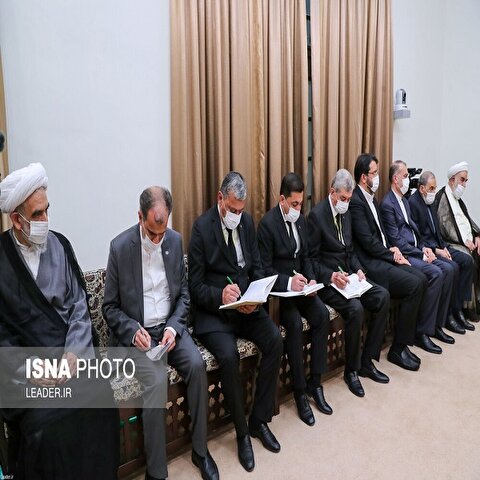 تصاویر: دیدار رئیس شورای مصلحت خلق ترکمنستان با مقام معظم رهبری