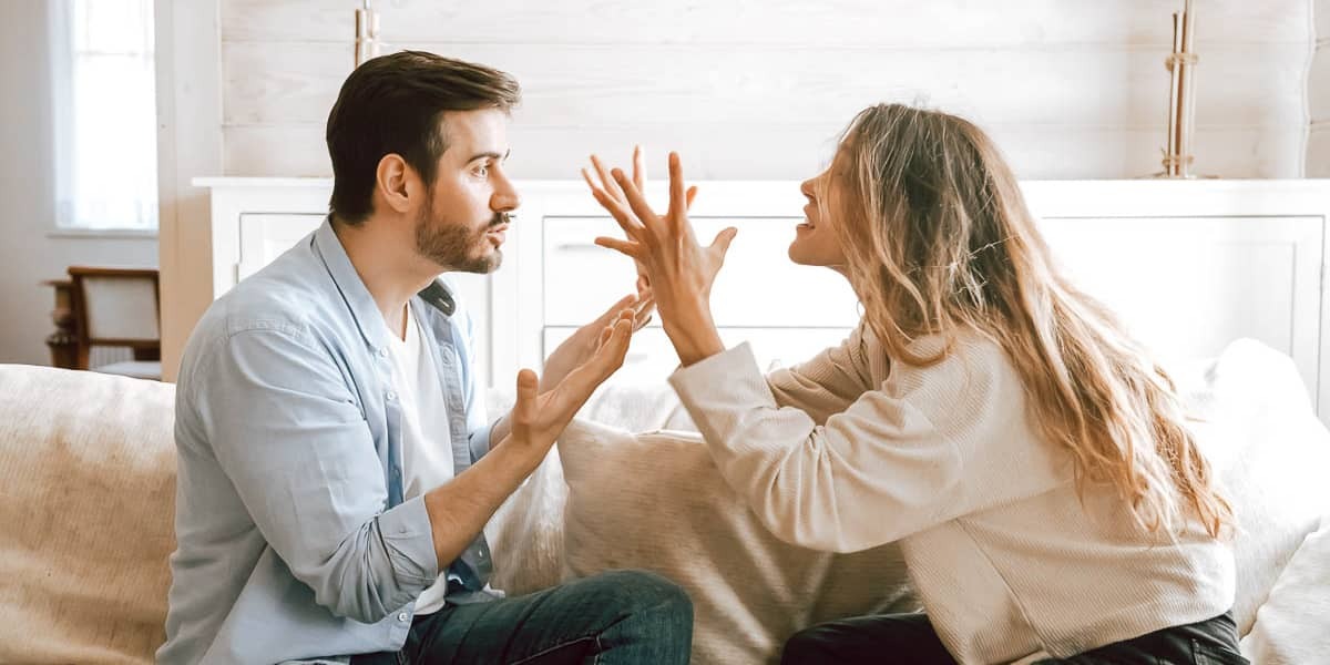 اگر مردی زن دوم بگیرد زن اول میتواند طلاق بگیرد؟ اگر مردی زن دوم بگیرد زن اول میتواند طلاق بگیرد؟