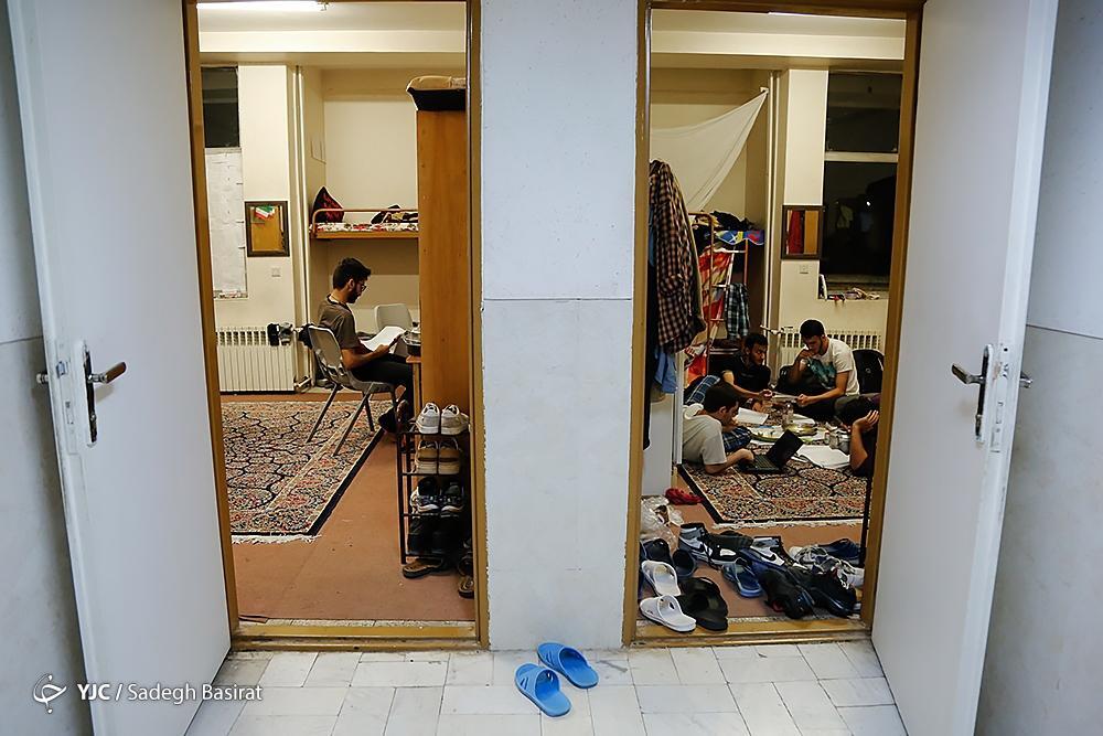 تصاویر: حال و هوای خوابگاه‌های دانشجویی در فصل امتحانات