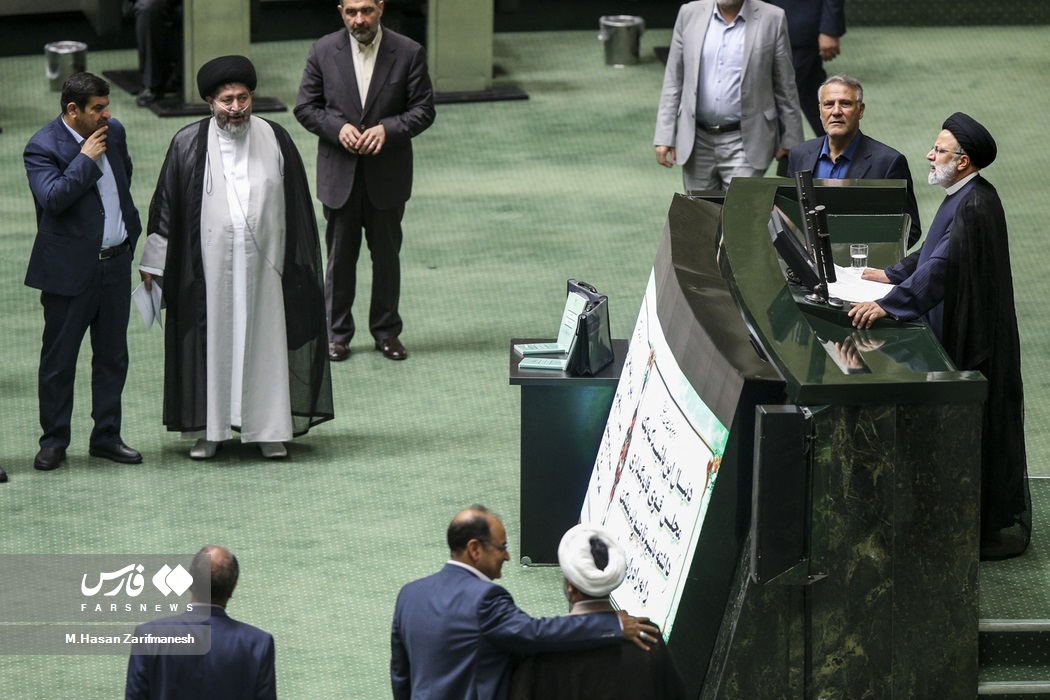 تصاویر: جلسه علنی مجلس شورای اسلامی با حضور رئیس جمهور
