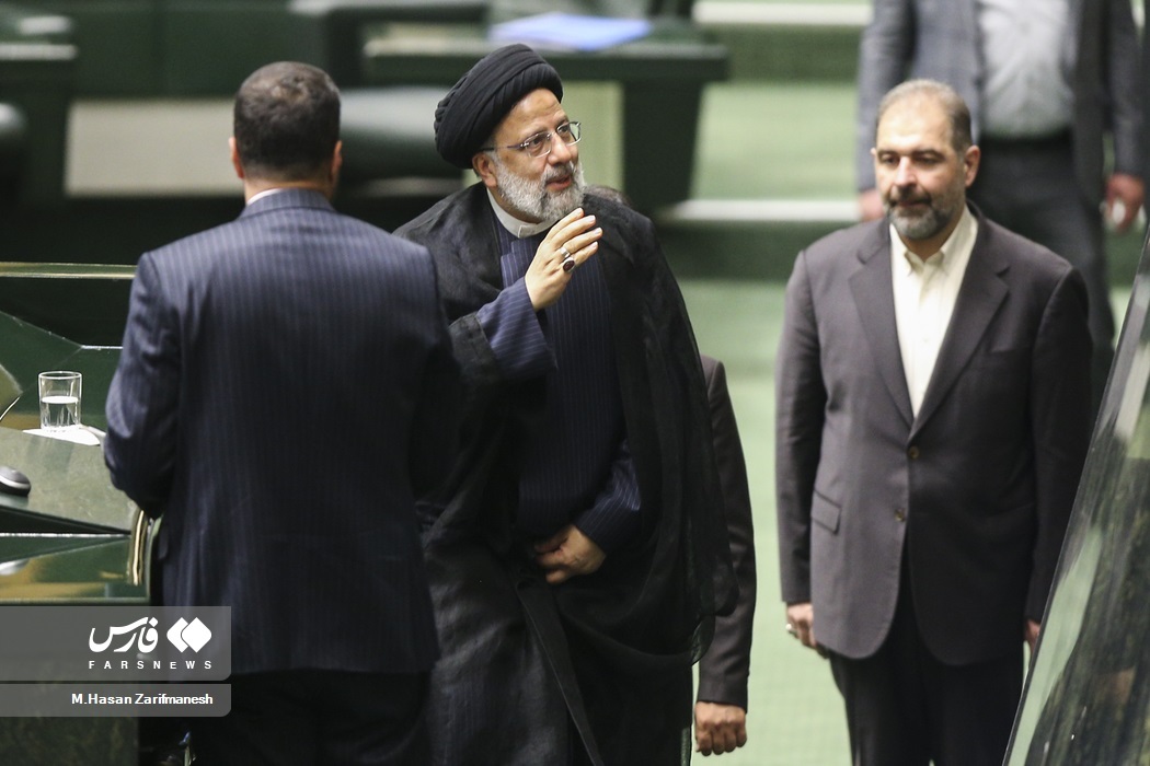 تصاویر: جلسه علنی مجلس شورای اسلامی با حضور رئیس جمهور