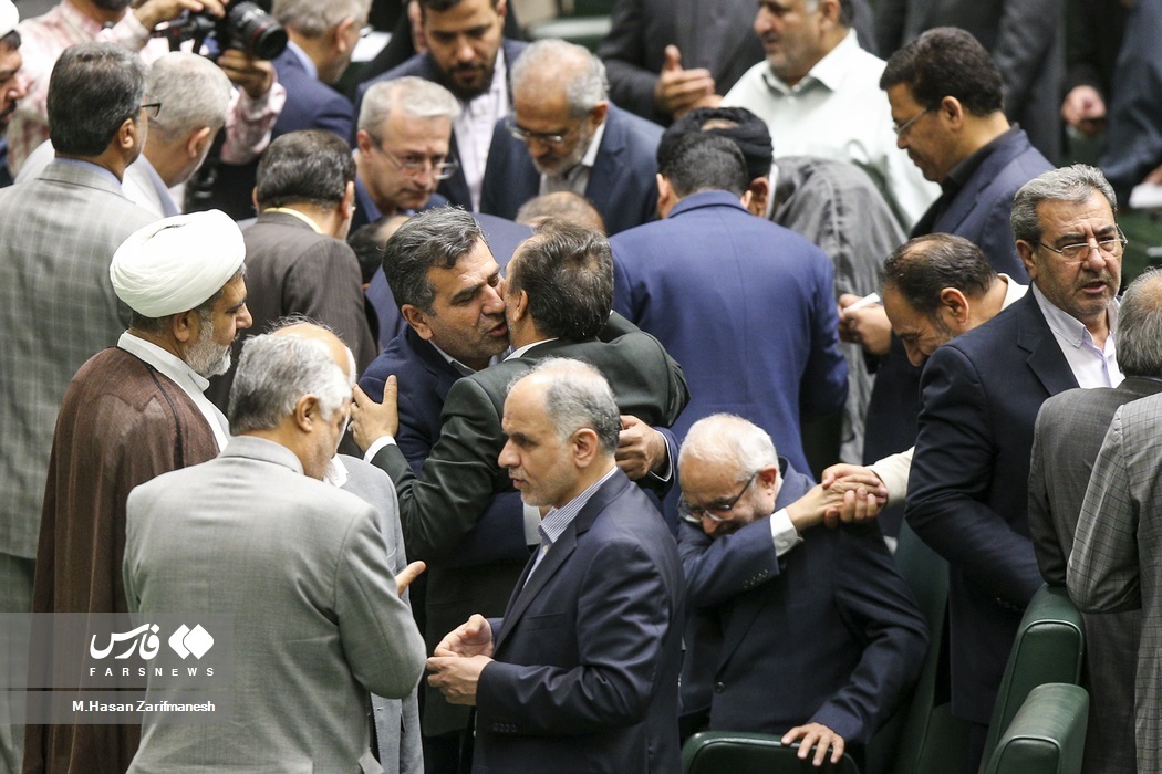 تصاویر: جلسه علنی مجلس شورای اسلامی با حضور رئیس جمهور