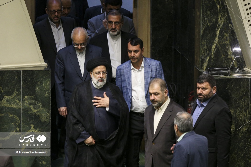 تصاویر: جلسه علنی مجلس شورای اسلامی با حضور رئیس جمهور