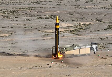 ویدیو / رونمایی از جدیدترین موشک بالستیک ایران با نام «خیبر»