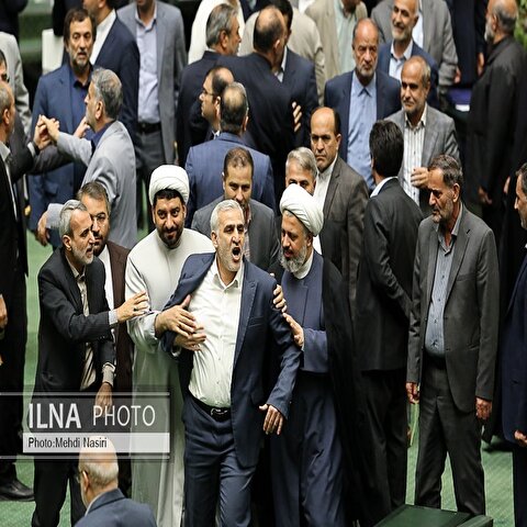 تصاویر: حواشی انتخابات هیئت رئیسه مجلس