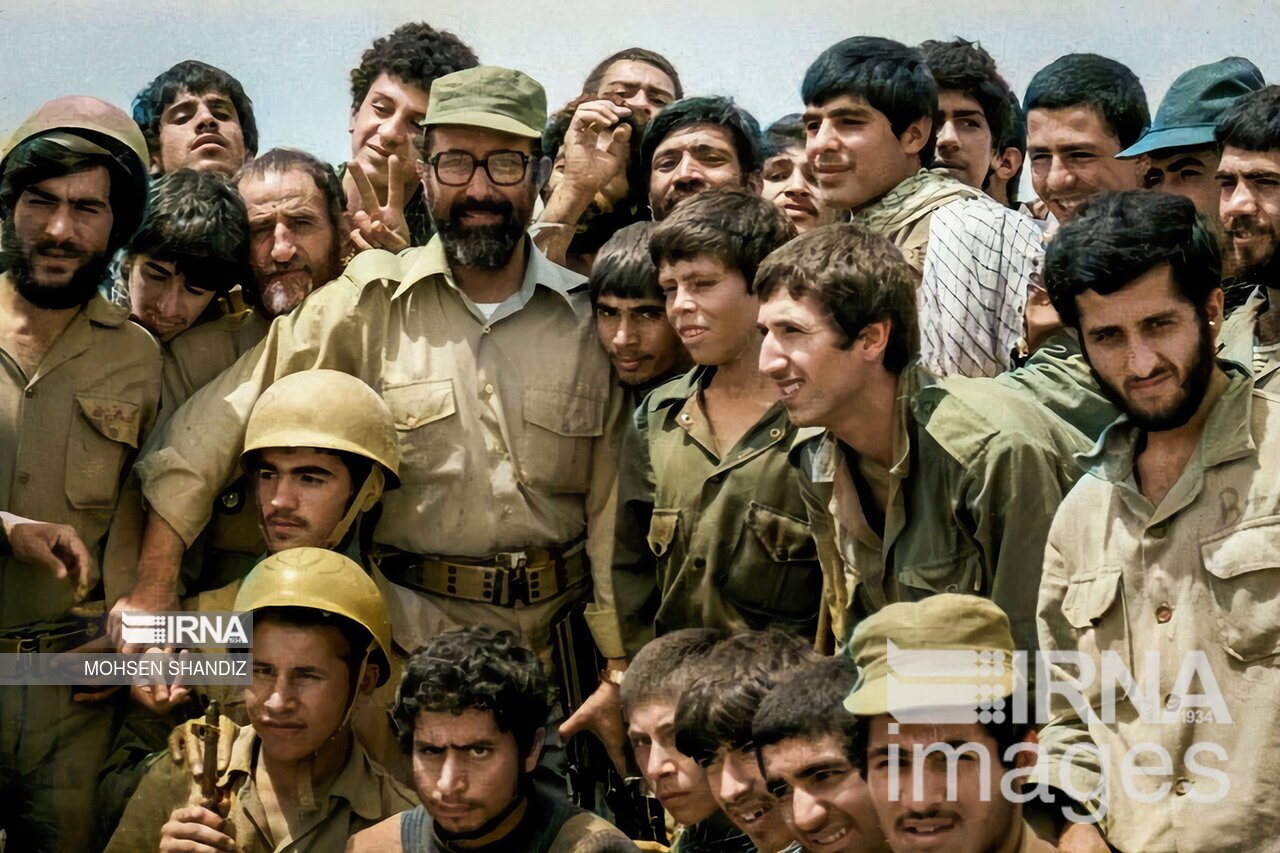 تصاویر: «مصطفی چمران»
