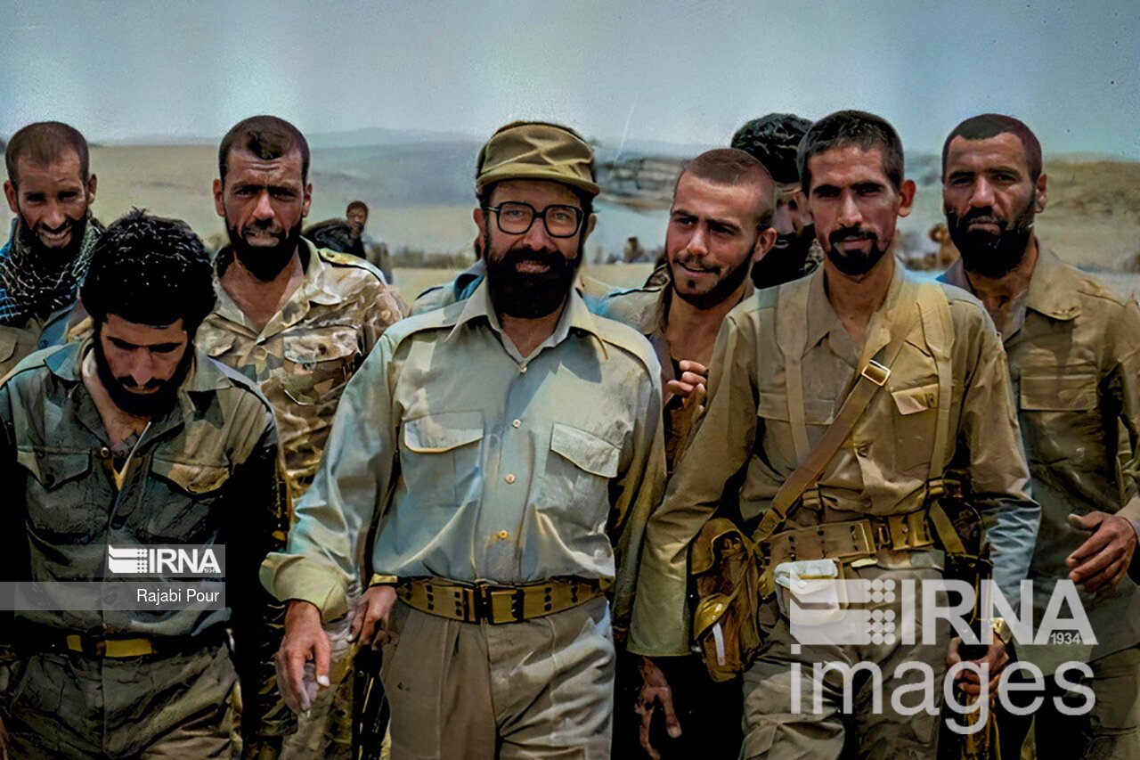 تصاویر: «مصطفی چمران»