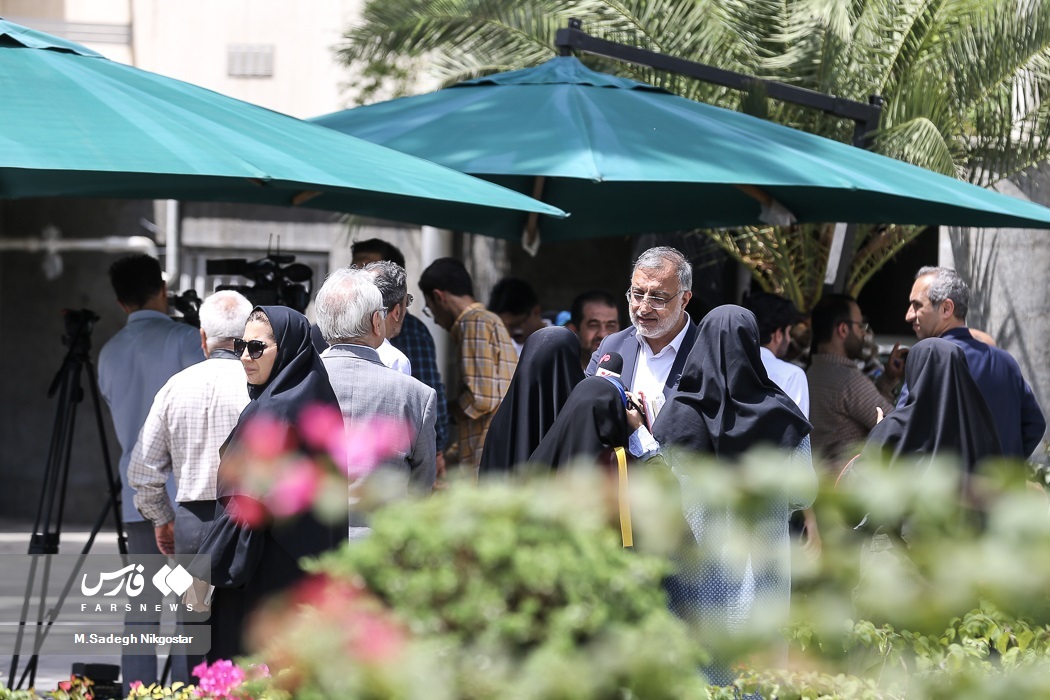 تصاویر: حاشیه جلسه هیئت دولت