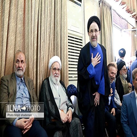 تصاویر: مراسم ختم مادر احمد مسجدجامعی