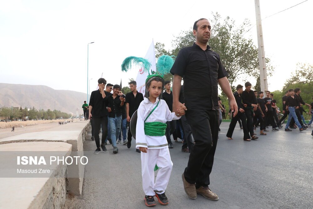 تصاویر: حرکت نمادین کاروان امام حسین (ع) از مکه به سوی کربلا