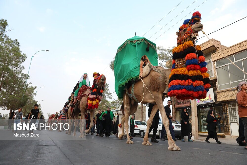 تصاویر: حرکت نمادین کاروان امام حسین (ع) از مکه به سوی کربلا