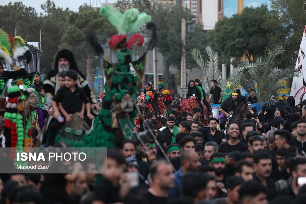 تصاویر: حرکت نمادین کاروان امام حسین (ع) از مکه به سوی کربلا