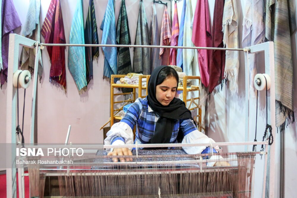 تصاویر: چهاردهمین نمایشگاه سراسری صنایع دستی ایران در یزد