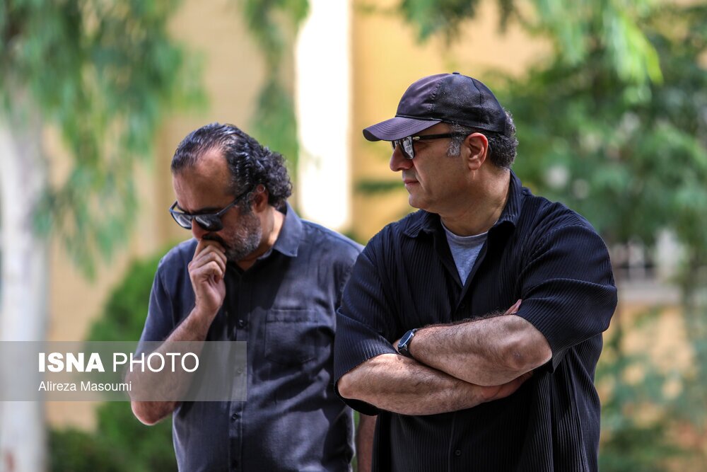 تصاویر: مراسم تشییع پیکر ایرج تقی پور