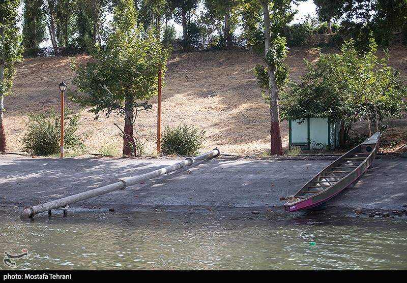تصاویر: حال و روز دریاچه آزادی در روز‌های گرم تابستان