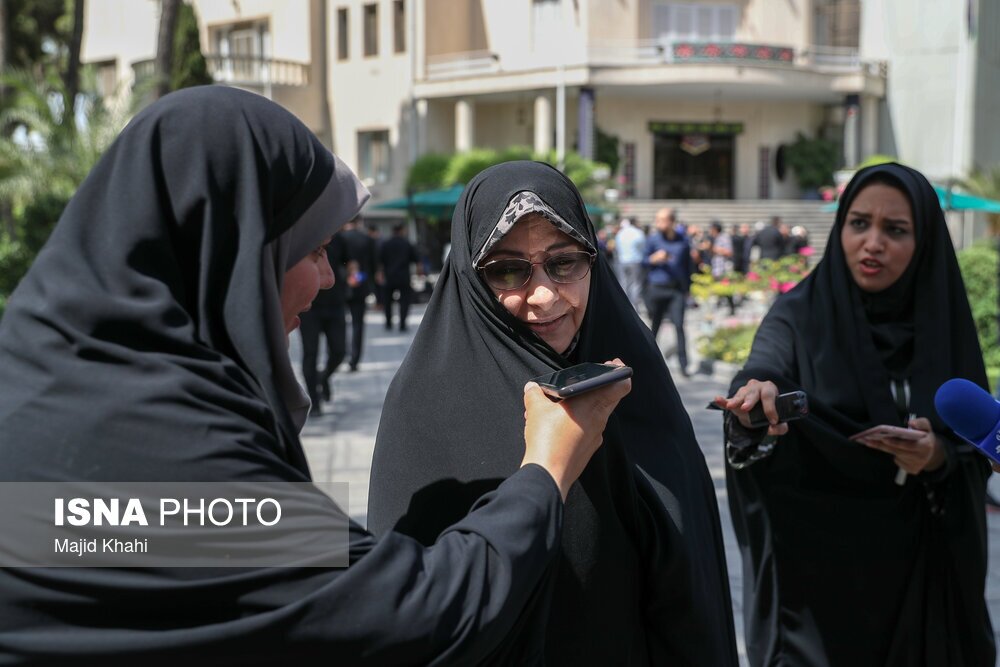 تصاویر: حاشیه جلسه هیات دولت -۱۱ مرداد