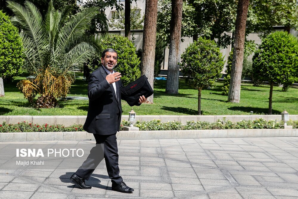 تصاویر: حاشیه جلسه هیات دولت -۱۱ مرداد