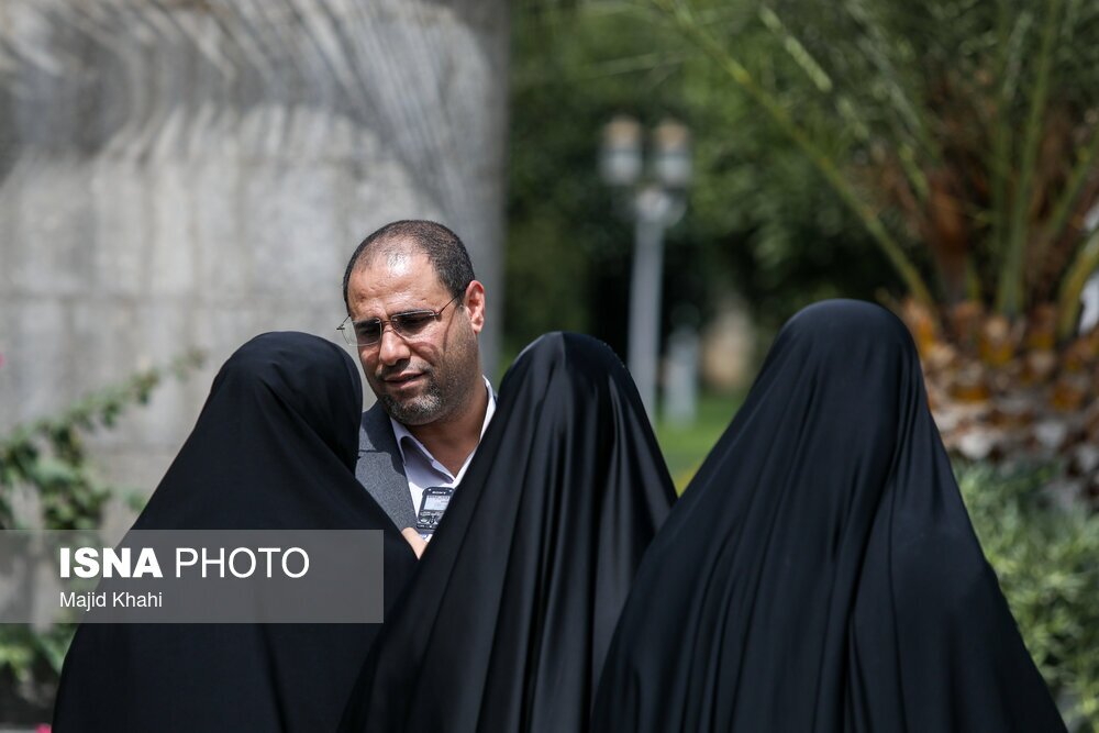 تصاویر: حاشیه جلسه هیات دولت -۱۱ مرداد