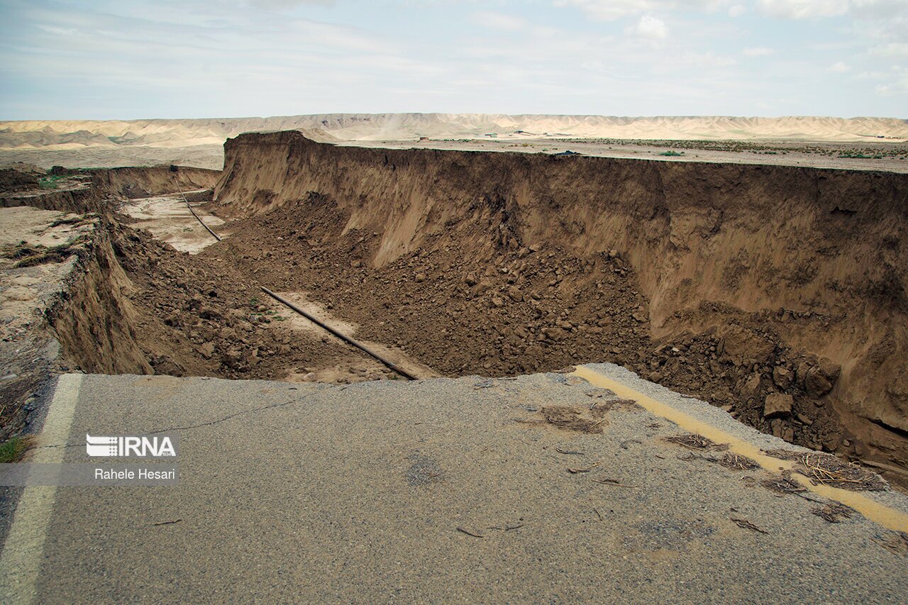 تصاویر: بیابان در کمین گلستان سبز